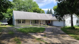 6225 Farmington Rd, West Bloomfield, MI 48322