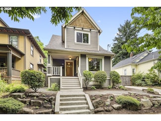 209 NE Fargo St, Portland, OR 97212