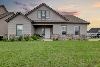 805 Winslow St, Clarksville, TN 37042
