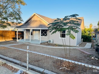 412 Pierce St, Taft, CA 93268