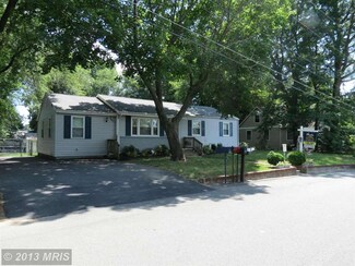 3711 8th Ave, Edgewater, MD 21037