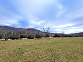 59 Heatherdowns Ln, Galena, IL 61036