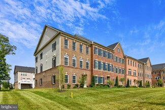 7921 Culloden Crest Ln, Gainesville, VA 20155