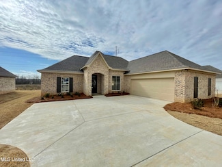 200 Azure Dr, Canton, MS 39046
