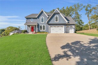 10118 River Hills Dr, Kansas City, MO 64152