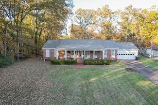 1201 Poplar Rd, Corinth, MS 38834