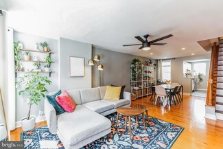 2018 S Philip St, Philadelphia, PA 19148