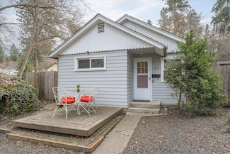 1918 E 15th Ave, Spokane, WA 99203