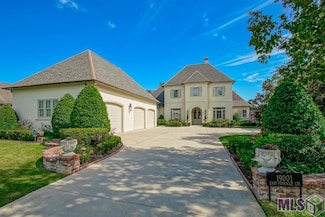 19001 E Pinnacle Cir, Baton Rouge, LA 70810
