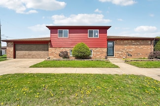 310 Muskegon Ave, Calumet City, IL 60409