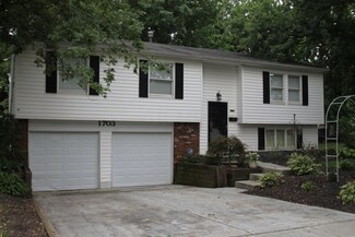 1703 Gypsy Ln, Columbus, OH 43229