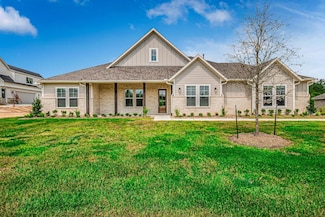 9557 Old Cedars Dr, Plantersville, TX 77363