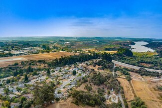 76 Larkin Valley Rd, Watsonville, CA 95076