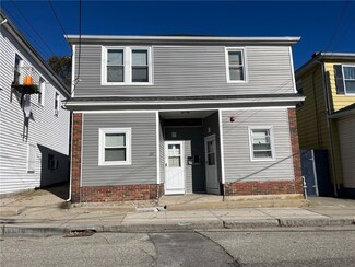 217 State St Unit 3 F, Bristol, RI 02809