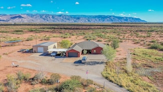 184 La Luz Gate Rd, Alamogordo, NM 88310