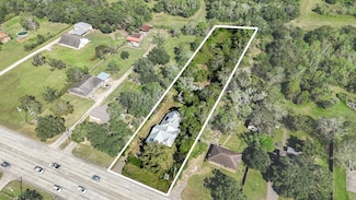 1813 Fm 646 Rd N, Santa Fe, TX 77510