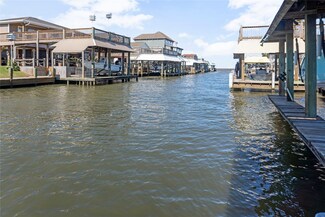 1321 Bay, Crystal Beach, TX 77650