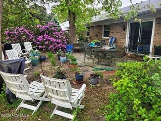 31 Brooks Ct Unit D, Whiting, NJ 08759