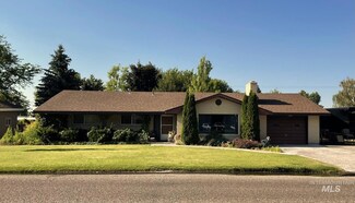 1133 8th St, Rupert, ID 83350