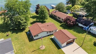 564 Acorn Trail, Horton, MI 49246
