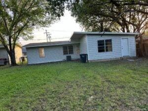 1612 N Anglin St, Cleburne, TX 76031