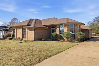 11409 Cedar Valley Dr, Oklahoma City, OK 73170