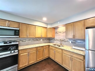 223 E Columbia Ave Unit 2FL, Palisades Park, NJ 07650