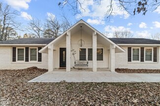 4115 Forest Hill Rd, Jonesboro, AR 72404