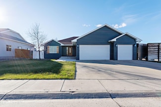 4300 Heart X Ave, Gillette, WY 82718
