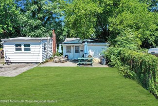 163-165 Center Ave, Keansburg, NJ 07734