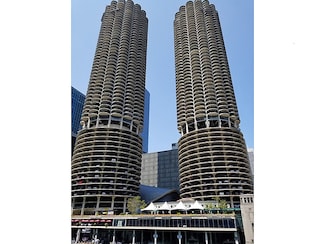 300 N State St Unit 2229, Chicago, IL 60654
