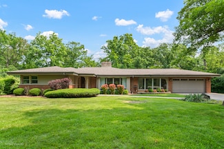 8540 W 119th St, Palos Park, IL 60464