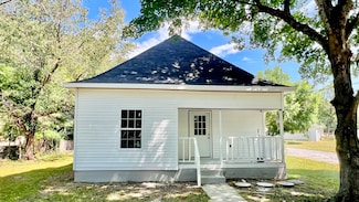 118 6th St, Sarcoxie, MO 64862