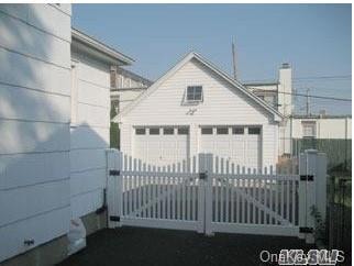 104 Sheridan Ave, Williston Park, NY 11596