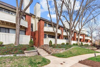 5579 Waterman Blvd Unit D, Saint Louis, MO 63112