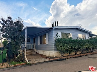 8801 Eton Ave Unit 86, Canoga Park, CA 91304