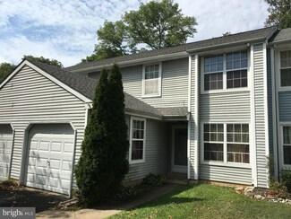 84 Carousel Cir, Doylestown, PA 18901