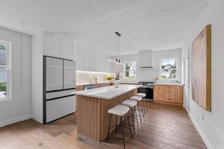 70 Mount Vernon St, Reading, MA 01867