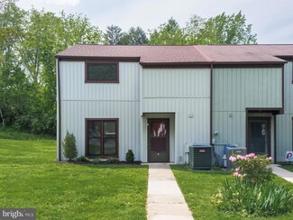 7 Wyndham Ct, Downingtown, PA 19335