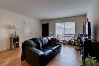 2207 Leon St Unit 104, Austin, TX 78705