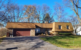 912 N Columbus Ave, Marshfield, WI 54449
