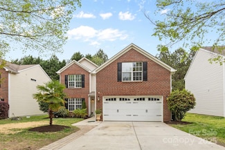 512 Red Oak Ct, Fort Mill, SC 29708