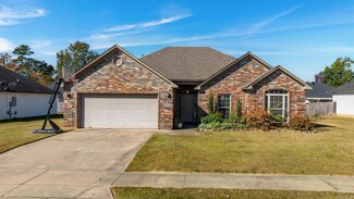 3403 Longmeadow Dr, Bryant, AR 72022