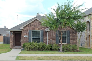 8472 Gentian Dr, Fort Worth, TX 76123
