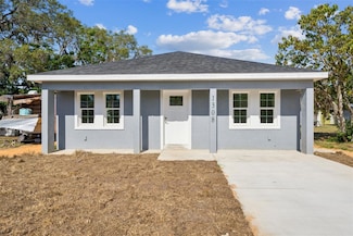 1308 S Fogle Ave, Avon Park, FL 33825