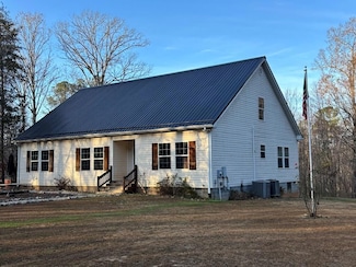 128 Quarry Rd, Cumberland, VA 23040