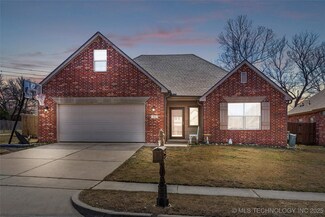 1807 W Canton Place, Broken Arrow, OK 74012