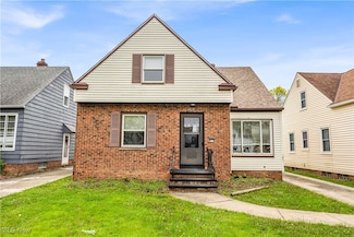 4238 Bayard Rd, Cleveland, OH 44121