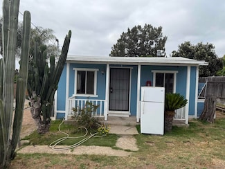 2711 Ridgeway Dr, National City, CA 91950