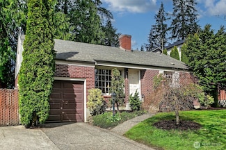 12051 3rd Ave NE, Seattle, WA 98125